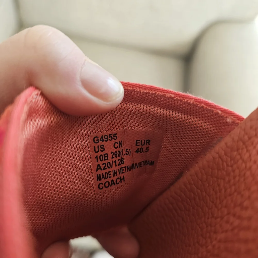 Coach Uli Sport Slides - Picture 6 of 6